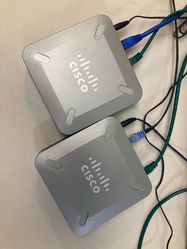 Cisco SD2005 5-Port Gigabit Switch - Lot of 2, Tested Working