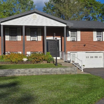 Lakefront Poconos Getaway